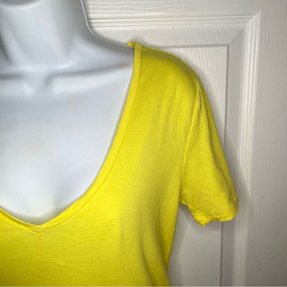 J.Crew Factory Yellow Fitted Short Sleeve Cotton T-Shirt Ribbed Deep VNeck M - Picture 4 of 10